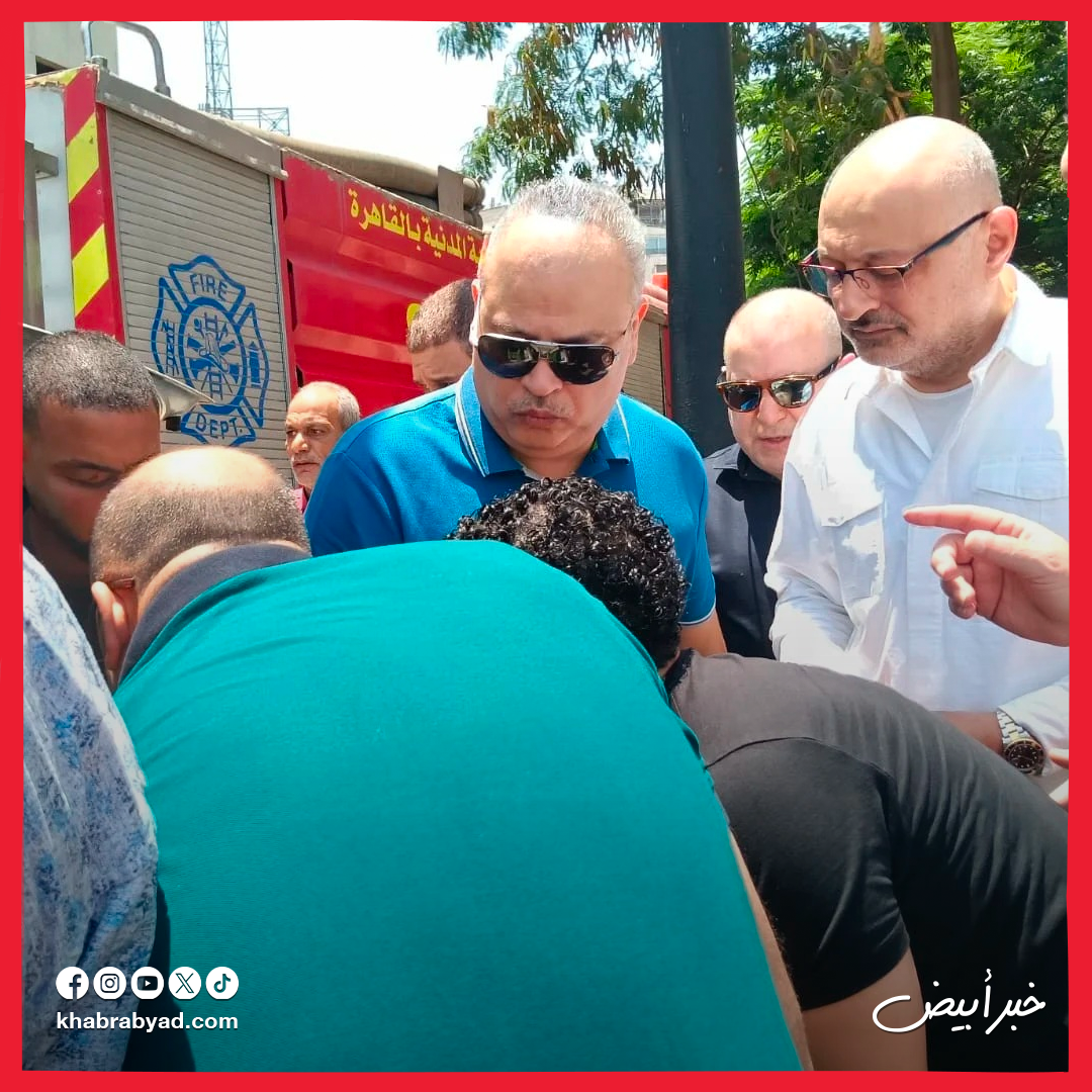  تامر عبدالمنعم يشيع جنازة والده الكاتب الصحفي محمد عبدالمنعم