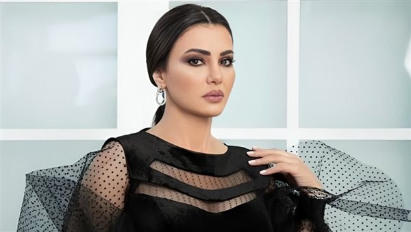 دينا فؤاد 