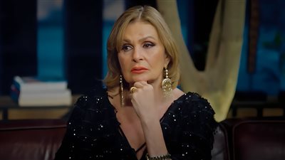 يسرا : عملت 25 فيلم في 4 سنين ومنزلوش وكنت حامل فى جوازتى الأولى وفقدت الجنين