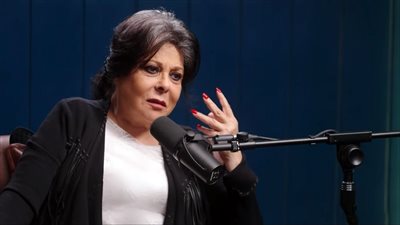 إسعاد يونس : مشهد فيديو انتحار ديجا كان الأصعب فى تيتا زوزو وموت صلاح عبدالله كان تريند