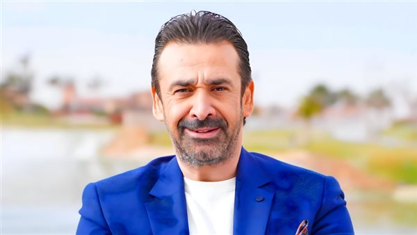  كريم عبدالعزيز