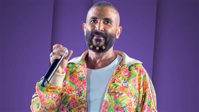 أغرب لوكات أحمد سعد