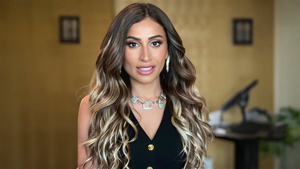 دينا الشربيني 