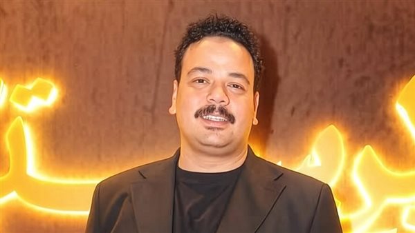 مصطفى غريب 