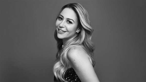 منة شلبي  