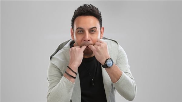 مصطفى قمر 